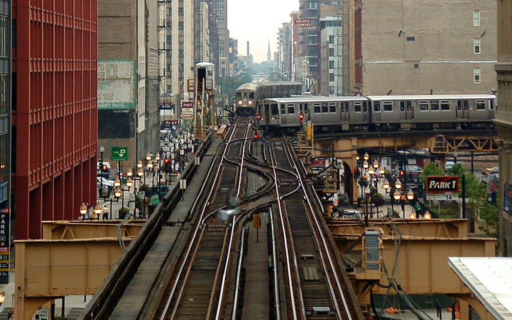 Photo of Chicago Loop elevated trains